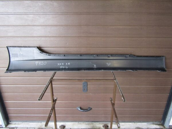 Zijskirt Links Dorpellijst Jaguar XK XKR 05 - Afdekking 8544541068 Dorpel P820