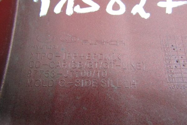 Zijskirt Links Dorpellijst Kia Proceed 3 GT Line 19- 87753 J7700 /10 Dorpel P15827