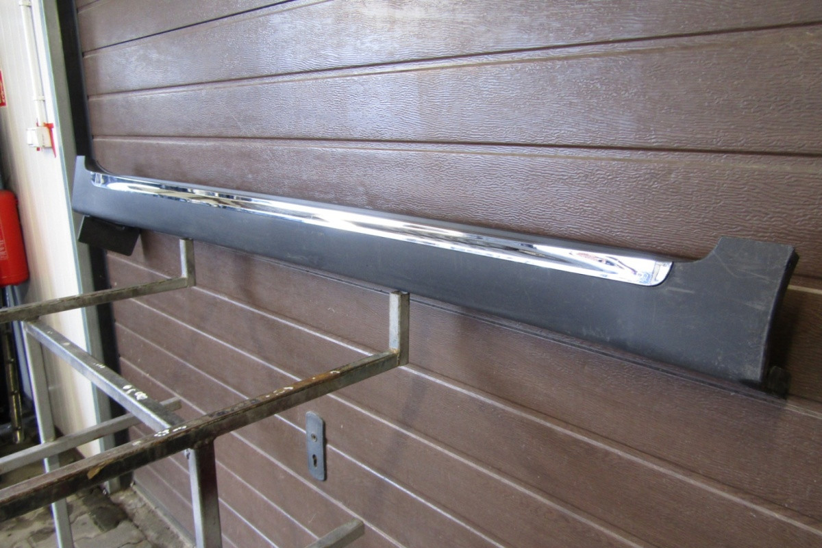 Zijskirt Dorpellijst Rechts Kia Sportage 4 GT Line Facelift 18 87754 f1110 Dorpel P11242