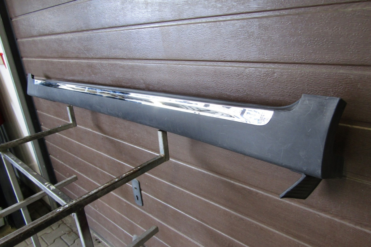 Zijskirt Links Dorpellijst Kia Sportage 4 GT Line Facelift 18 87753 f1110 Dorpel P11950