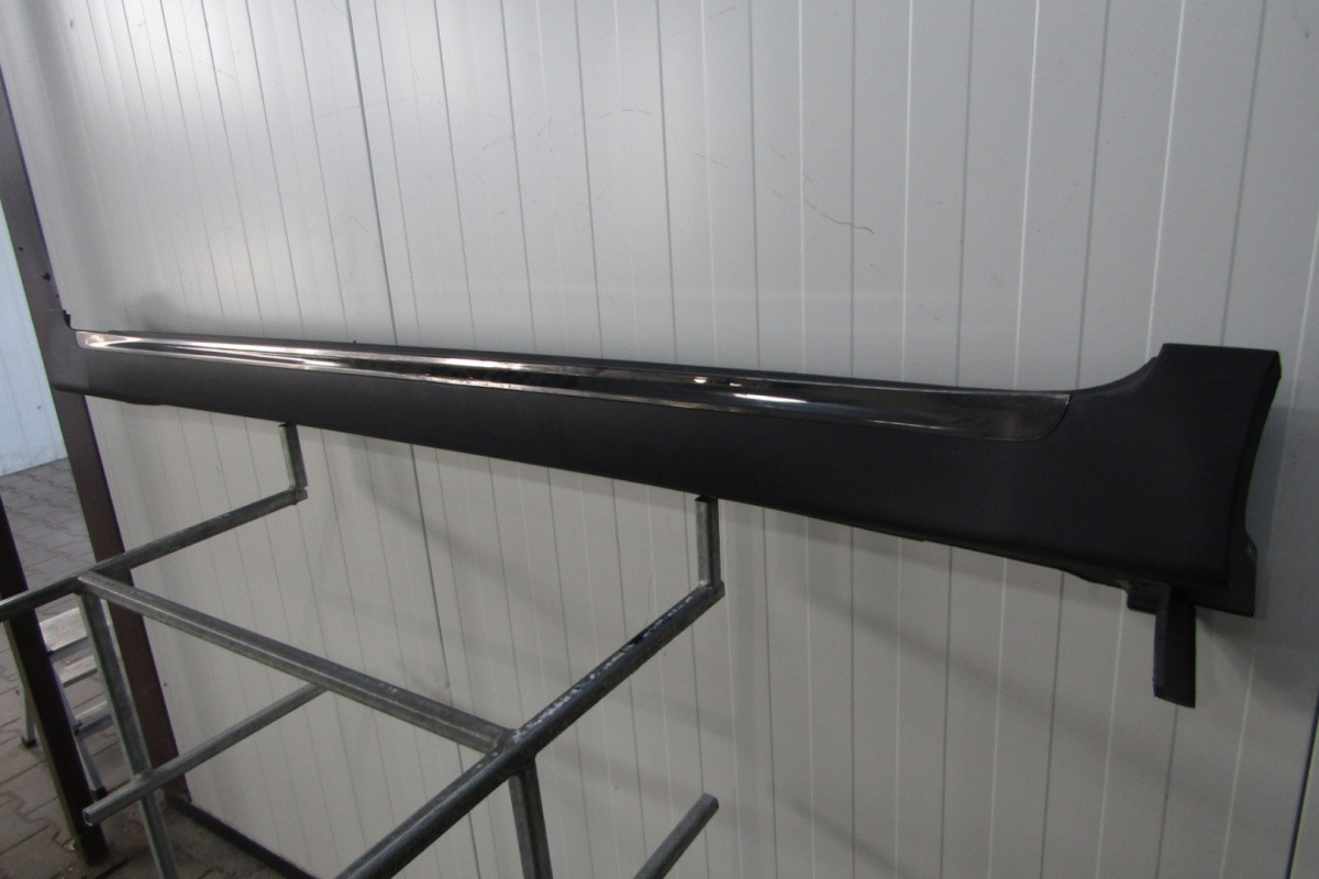 Zijskirt Links Dorpellijst Kia Sportage 4 GT Line Facelift 18 87753f1110 Dorpel P14286