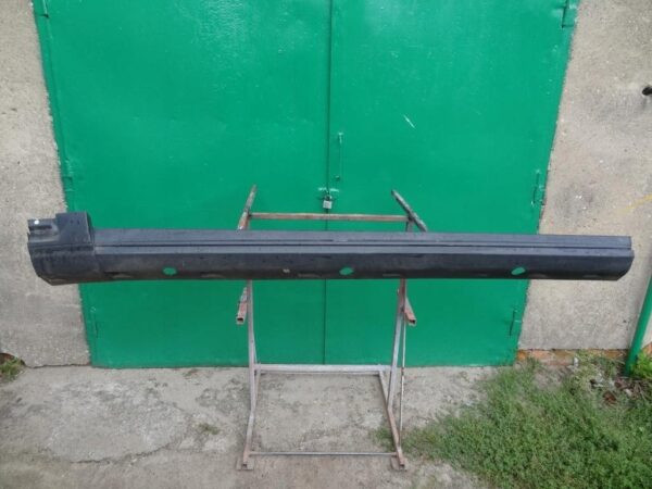 Zijskirt Dorpellijst links Land Rover Discovery III 04-09 8545983658 Dorpel C2914