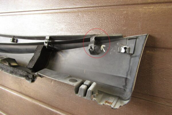 Zijskirt Rechts Dorpellijst Lexus is 250 350 13- Hybrid 7585153040 Dorpel P8422