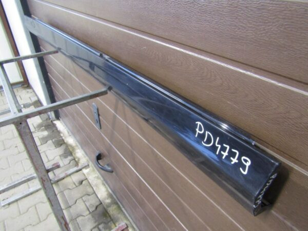 Zijskirt Links Dorpellijst Mercedes 204 C-Klasse 8908882401 Dorpel PD4779