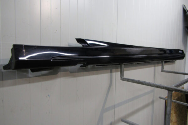Zijskirt Links Dorpellijst Mercedes C 205 AMG Sedan Stationwagen A2056902540 Dorpel P15199