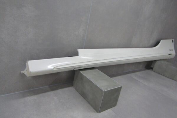 Zijskirt Dorpellijst Links Mercedes C 205 Cabrio AMG 14- a2056980500 Dorpel P16078