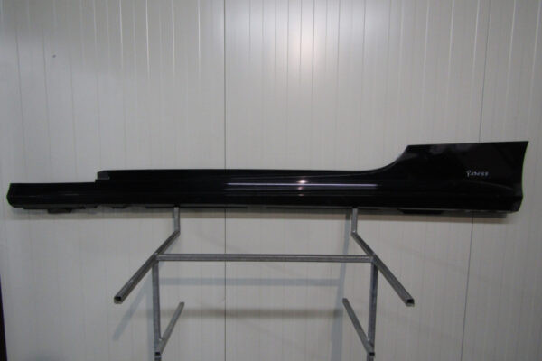 Zijskirt Links Dorpellijst Mercedes C 205 Coupé AMG 14- a2056906905 Dorpel P13055
