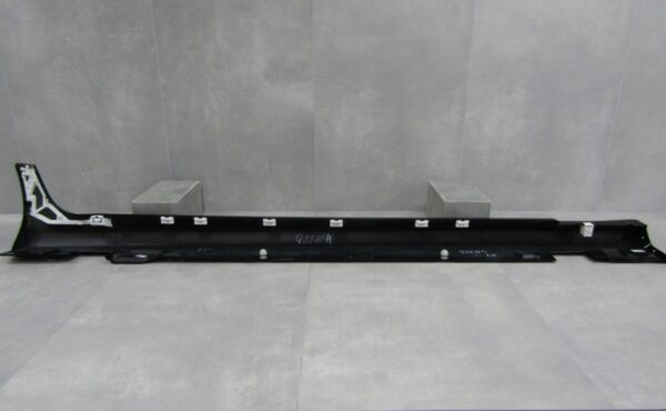 Zijskirt Links Dorpellijst Mercedes C 257 CLS Dorpel 18- a2576908600 P16164