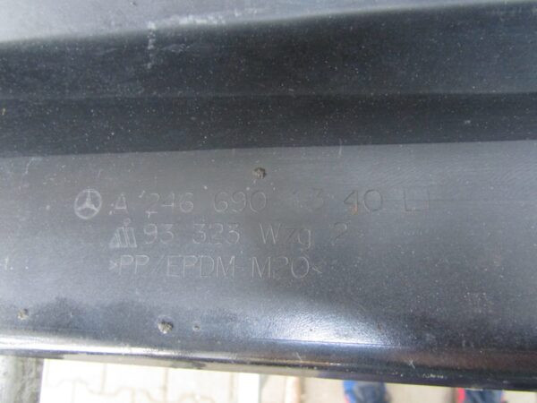 Zijskirt Links Dorpellijst Mercedes CLA 117 Dorpel 13-19 a2466901340 P14086