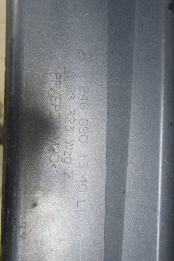 Zijskirt Links Dorpellijst Mercedes CLA 117 Dorpel 13-19 a2466901340 P15435