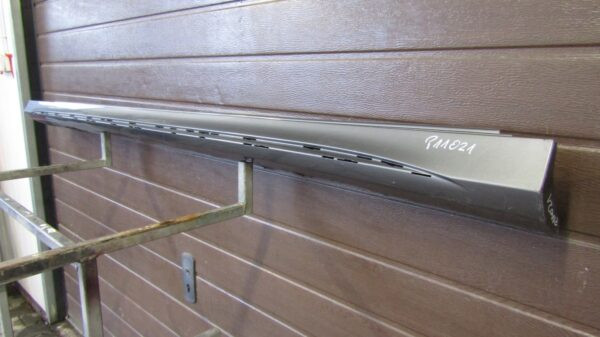 Zijskirt Links Dorpellijst Mercedes CLA 2 45 118 4.5 AMG a1186909100 Dorpel P11021