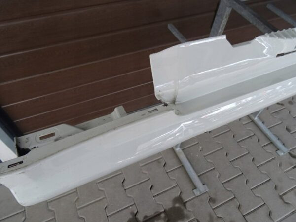 Zijskirt Links Dorpellijst Mercedes E 207 AMG Coupé 8545442835 Dorpel C7763