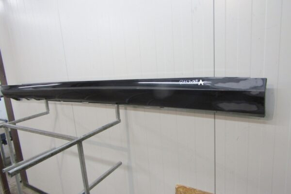 Zijskirt Links Dorpellijst Mercedes E 213 AMG Sedan Kombi A2136900102 Dorpel P15702A