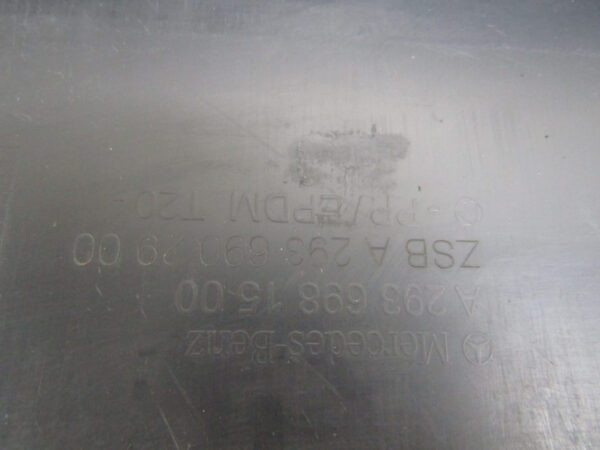 Zijskirt Dorpellijst Links Mercedes EQC N293 19 Graden a2936981500 Dorpel P14025