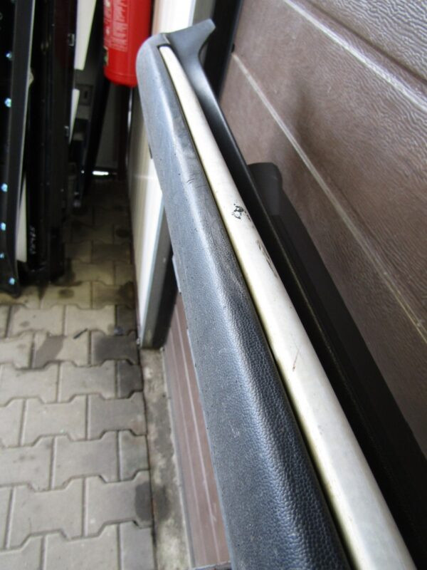 Zijskirt Links Dorpellijst Mercedes GLC X 253 AMG 15- x2536980300 Dorpel P10467