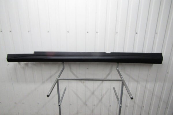 Zijskirt Links Dorpellijst Mercedes GLC II X 254 AMG 22- A2546984700 Dorpel P13323