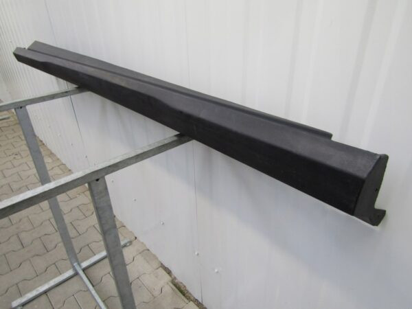 Zijskirt Links Dorpellijst Mercedes GLE Coupé ICW 292 8770203198 Dorpel PD4332