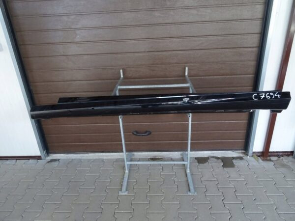 Zijskirt Links Dorpellijst Mercedes ML 166 11- AMG GLE 15 8542040104 Dorpel C7694