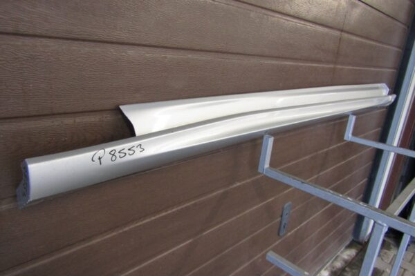 Zijskirt Dorpellijst Rechts Ford Focus MK4 ST Line 17- Dorpel P8553