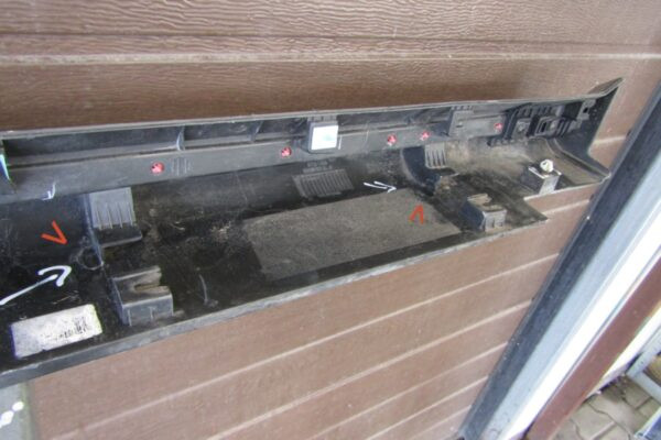 Zijskirt Dorpellijst Links GENESIS GV60 22- 87753-CU000 Dorpel P12521