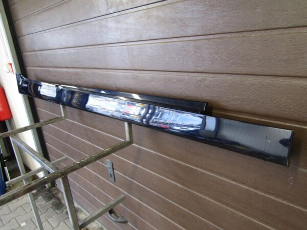 Zijskirt Dorpellijst Rechts BMW 5 F10 F11 Standaard 10-17 51777184774 Dorpel P10600