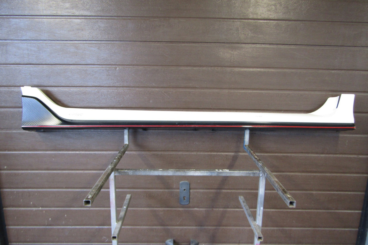 Zijskirt Dorpellijst Rechts Honda Civic X 10 Type RS 17- 71800-tgh-2200-51 Dorpel P11560A