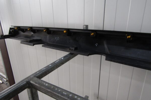 Zijskirt Dorpellijst Rechts Hyundai Kona 17-Cover  87752 j9500 Dorpel P13590
