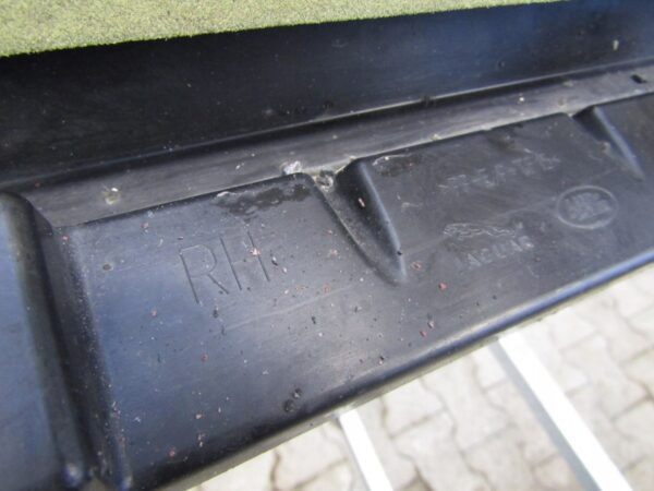 Zijskirt Dorpellijst Rechts Jaguar F-Pace F Pace 16- 8605125220 Dorpel P3677