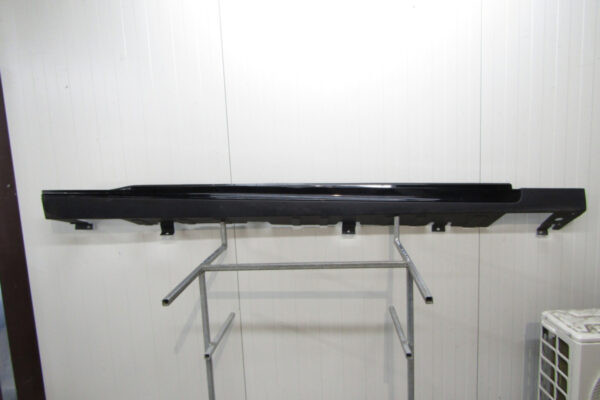 Zijskirt Dorpellijst Rechts XPENG P7 P7I 20-24 7125200ED1 Dorpel P15501