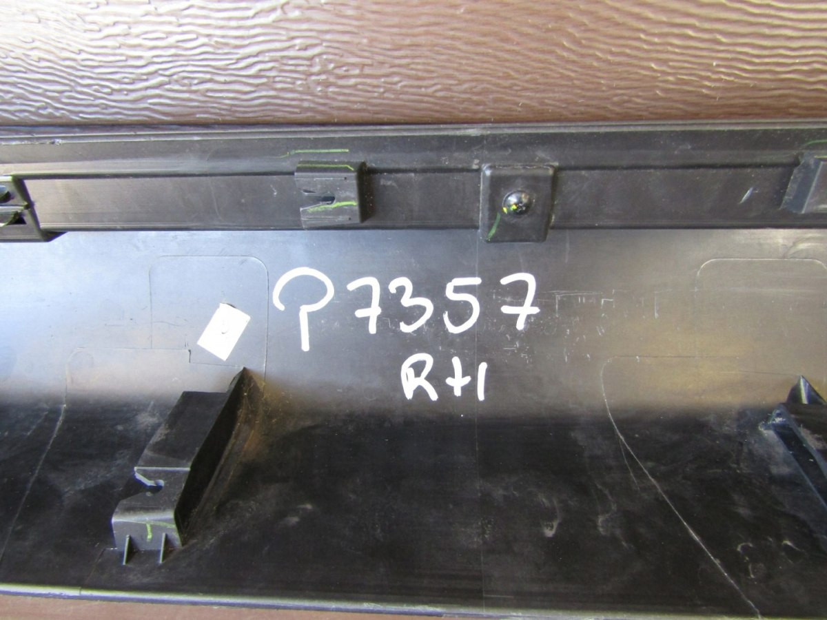 Zijskirt Dorpellijst Rechts KIA Sportage 4 GT Line 18 Facelift 10566137005 Dorpel P7357