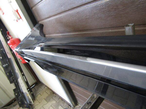 Zijskirt Dorpellijst Rechts Kia Proceed 3 GT Line 19- 87754 j7700 Dorpel P10681