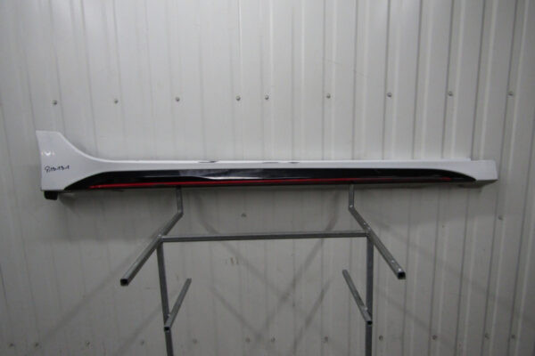 Zijskirt Dorpellijst Rechts Kia Proceed 3 GT Line 19- 87754 j7700 Dorpel P13131