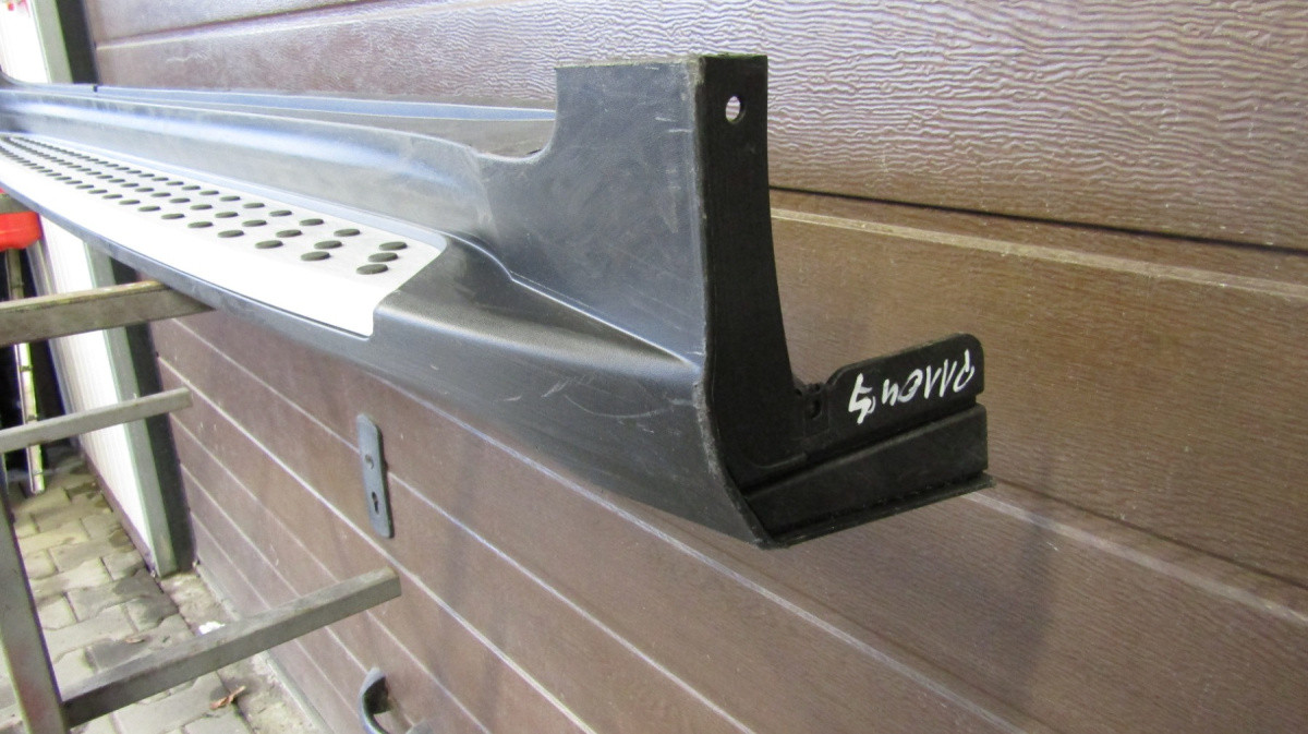 Zijskirt Dorpellijst Rechts Kia Sportage IV 15-Graden d9875 a5000 Dorpel P11044