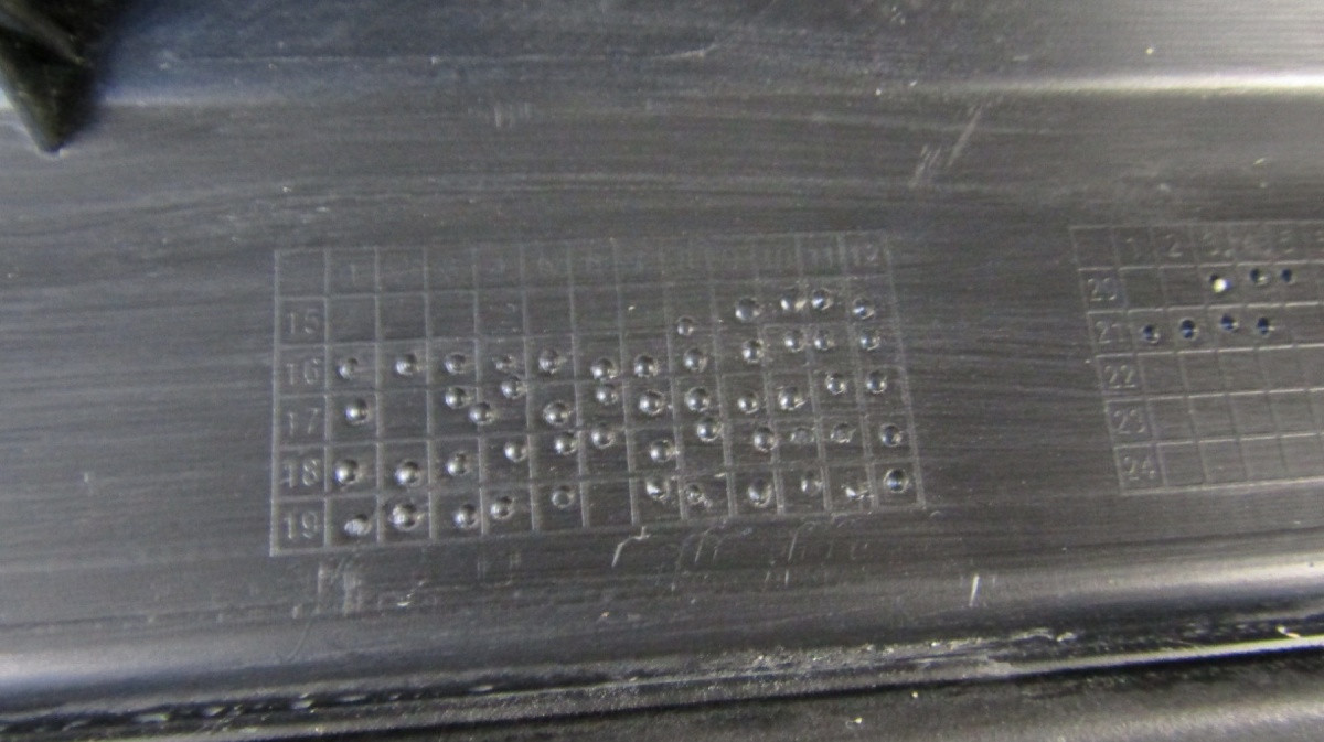 Zijskirt Dorpellijst Rechts Kia Sportage IV 15-Graden d9875 a5000 Dorpel P11044