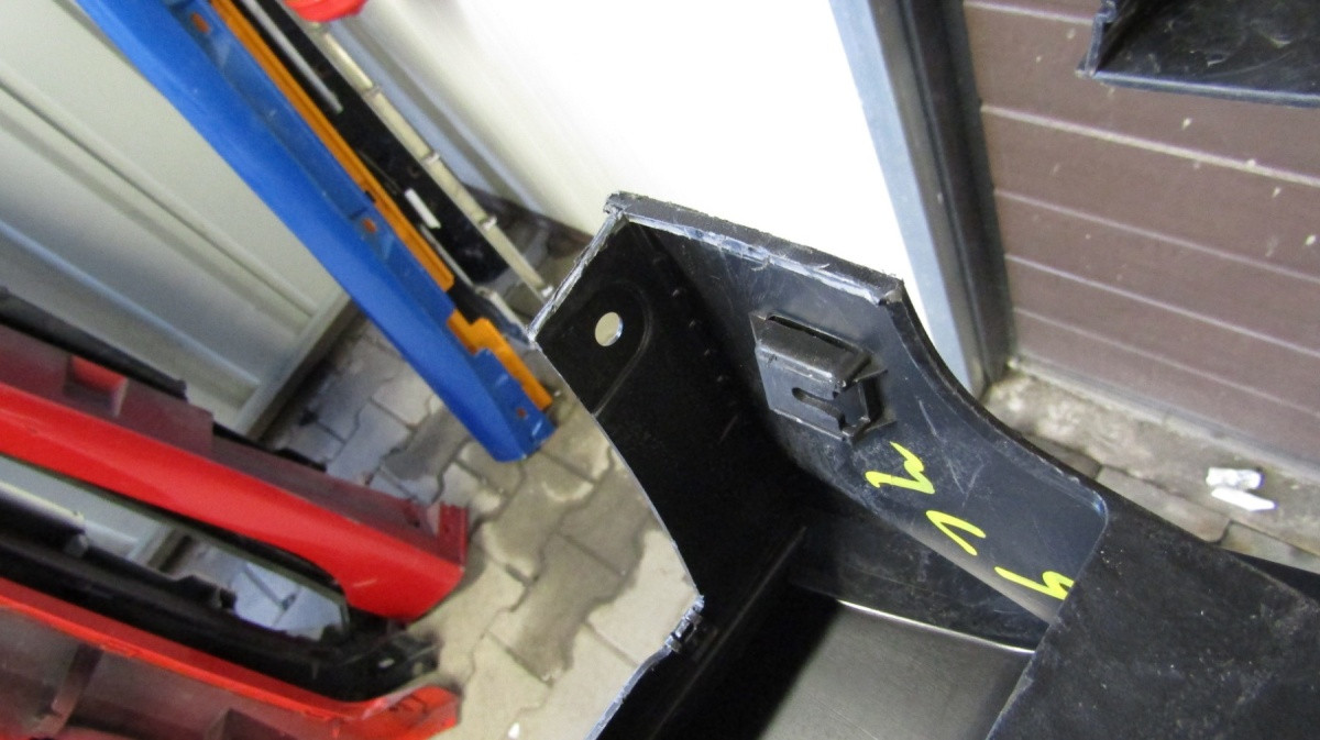 Zijskirt Dorpellijst Rechts Kia Sportage IV 15-Graden d9875 a5000 Dorpel P11044