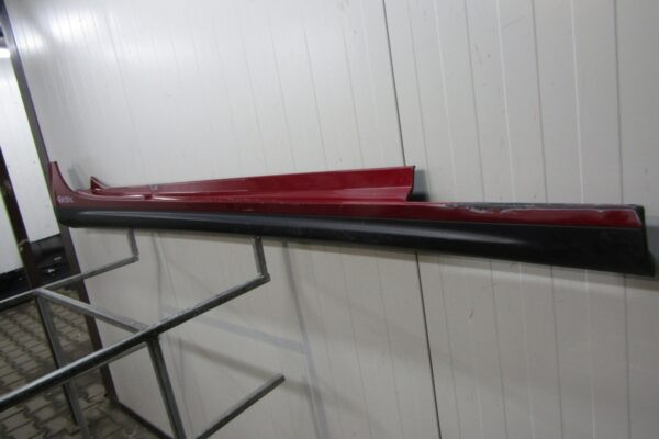 Zijskirt Dorpellijst Rechts Maserati GHIBLI M157 13- 670010791 Dorpel P15906
