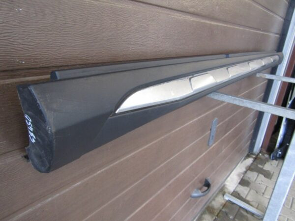 Zijskirt Dorpellijst Rechts Mercedes 156 GLA AMG 13- 9366114973 Dorpel P5483