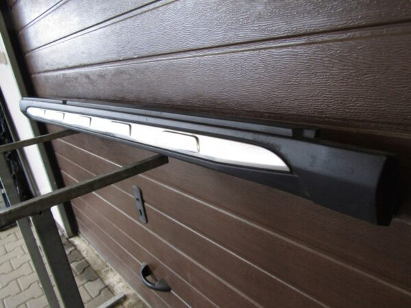 Zijskirt Dorpellijst Rechts Mercedes 156 GLA AMG 13- 9366114973 Dorpel P5483