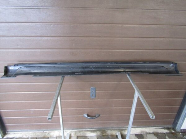 Zijskirt Dorpellijst Rechts Mercedes 156 GLA AMG 13- 9366114973 Dorpel P5483