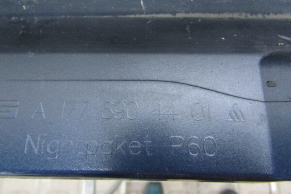Zijskirt Rechts Dorpellijst Mercedes A 177 AMG 45 4.5 18- a1776904601 Dorpel P14972