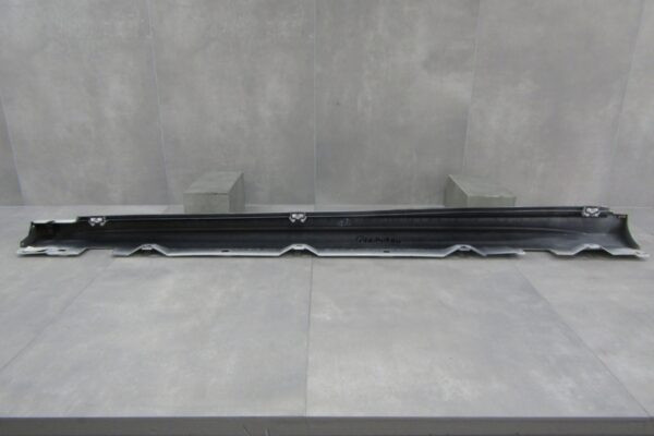 Zijskirt Dorpellijst Rechts Mercedes A-klasse 177 AMG 18- A1776901801  Dorpel P16141