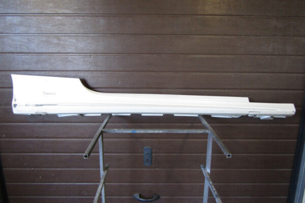 Zijskirt Dorpellijst Rechts Mercedes C 205 Cabrio AMG 14- a2056980600 Dorpel P12141