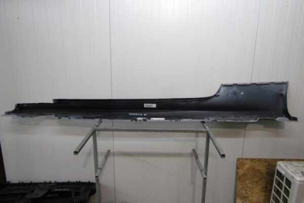 Zijskirt Dorpellijst Rechts Mercedes CLE Cabrio 23-  A2366980400 Dorpel P15201
