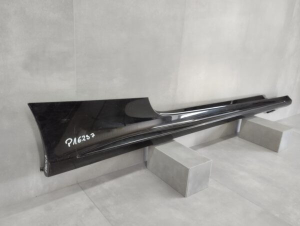 Zijskirt Dorpellijst Rechts Mercedes C 205 CABRIO AMG 14- a20569080600 Dorpel P16237