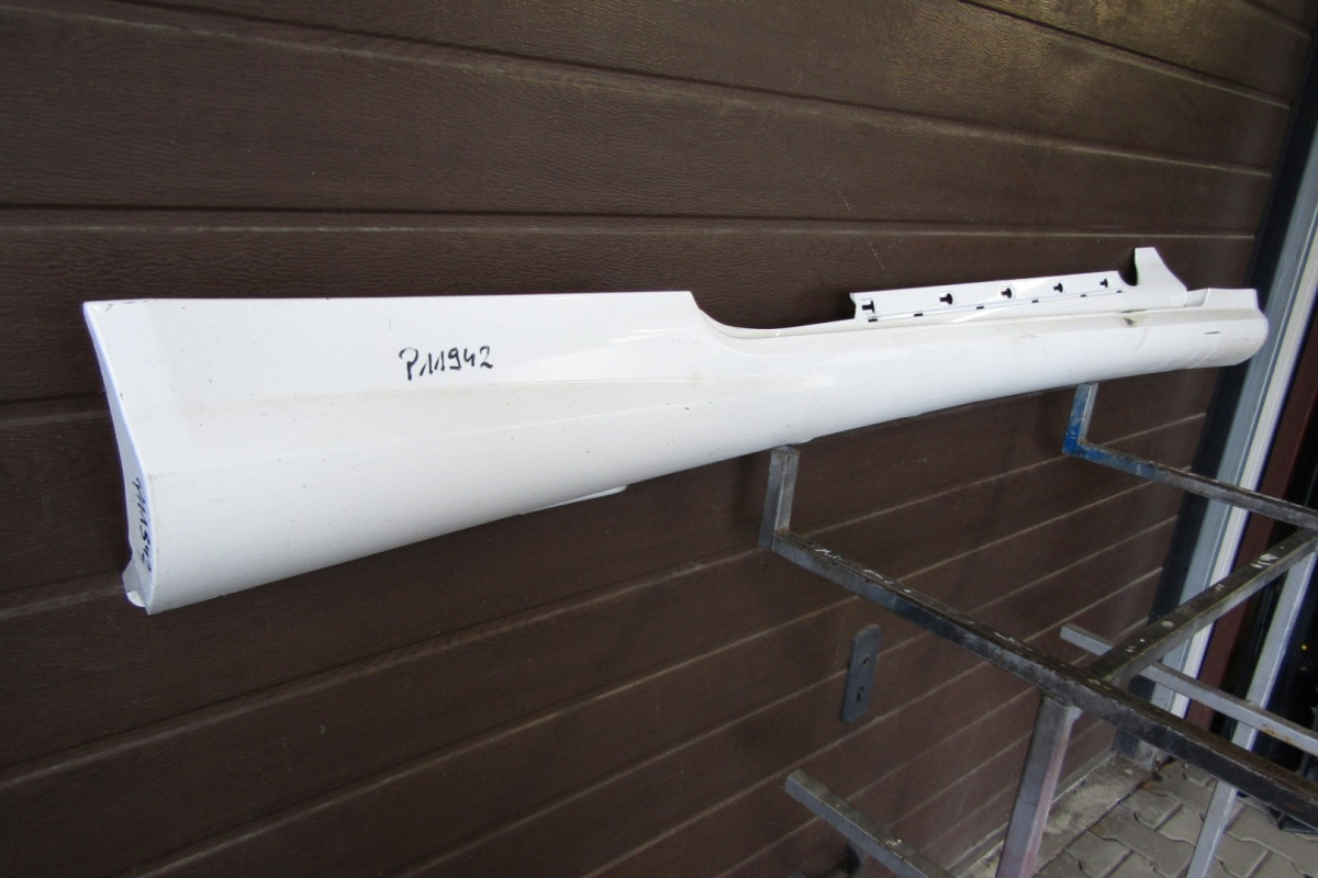 Zijskirt Dorpellijst Rechts Mercedes E 207 AMG Cabrio a2076901040 Dorpel P11942