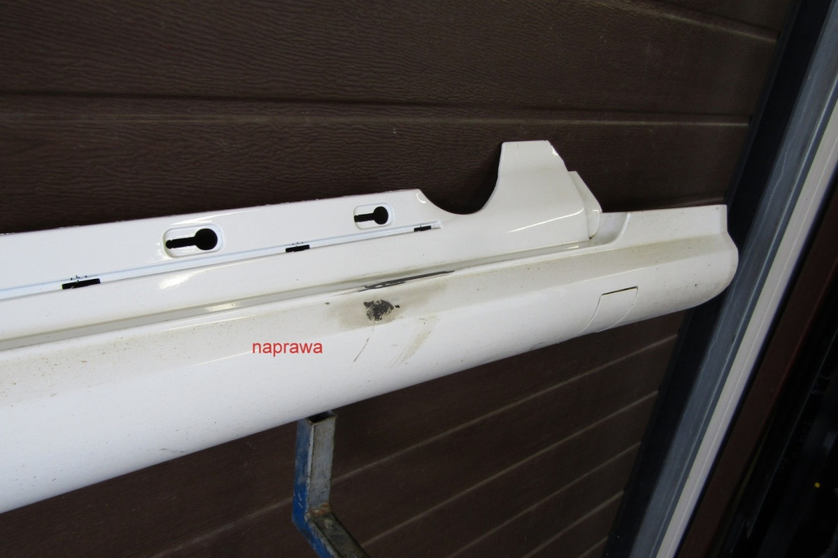 Zijskirt Dorpellijst Rechts Mercedes E 207 AMG Cabrio a2076901040 Dorpel P11942