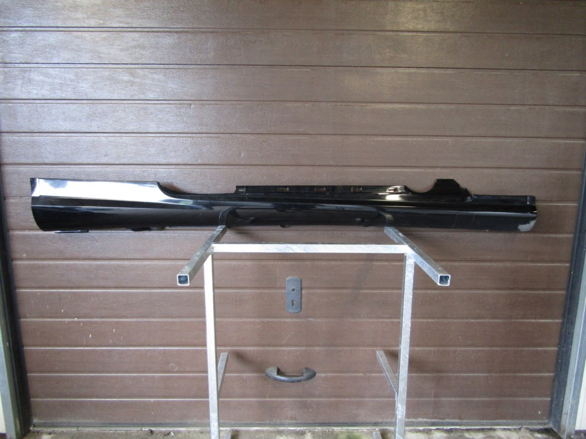 Zijskirt Dorpellijst Rechts Mercedes E 207 AMG Cabrio a2076901040 Dorpel P12238