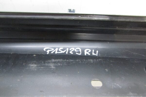 Zijskirt Rechts Dorpellijst Mercedes E 212 AMG Facelift 12- Stationwagen Sedan A2126902240 Dorpel P15129