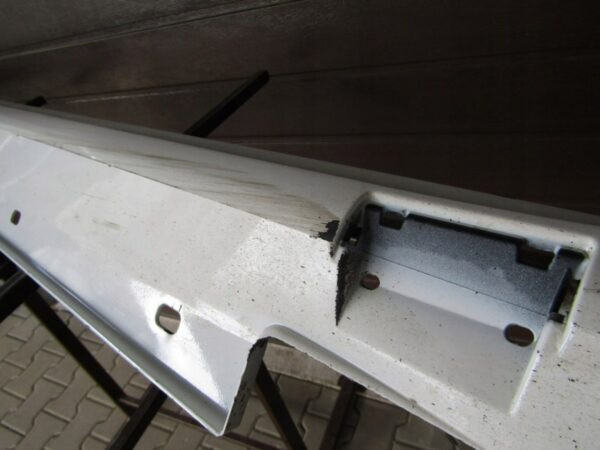 Zijskirt Dorpellijst Rechts Mercedes E AMG 212 Facelift 12- 8545104091 Dorpel P674