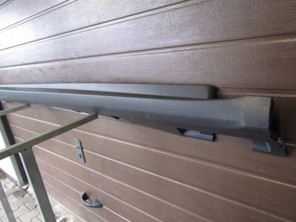 Zijskirt Rechts Dorpellijst Mercedes GL 164 Afdekking 9046943576 Dorpel P5118